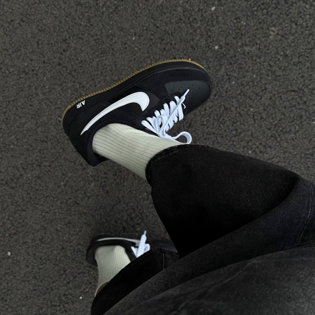 NIKE AIR FORCE 1 LOW SK8 "BLACK GUM" 黑白 麂皮 生膠底 焦糖底 AF1 男款 復古休閒鞋 IB6388-001