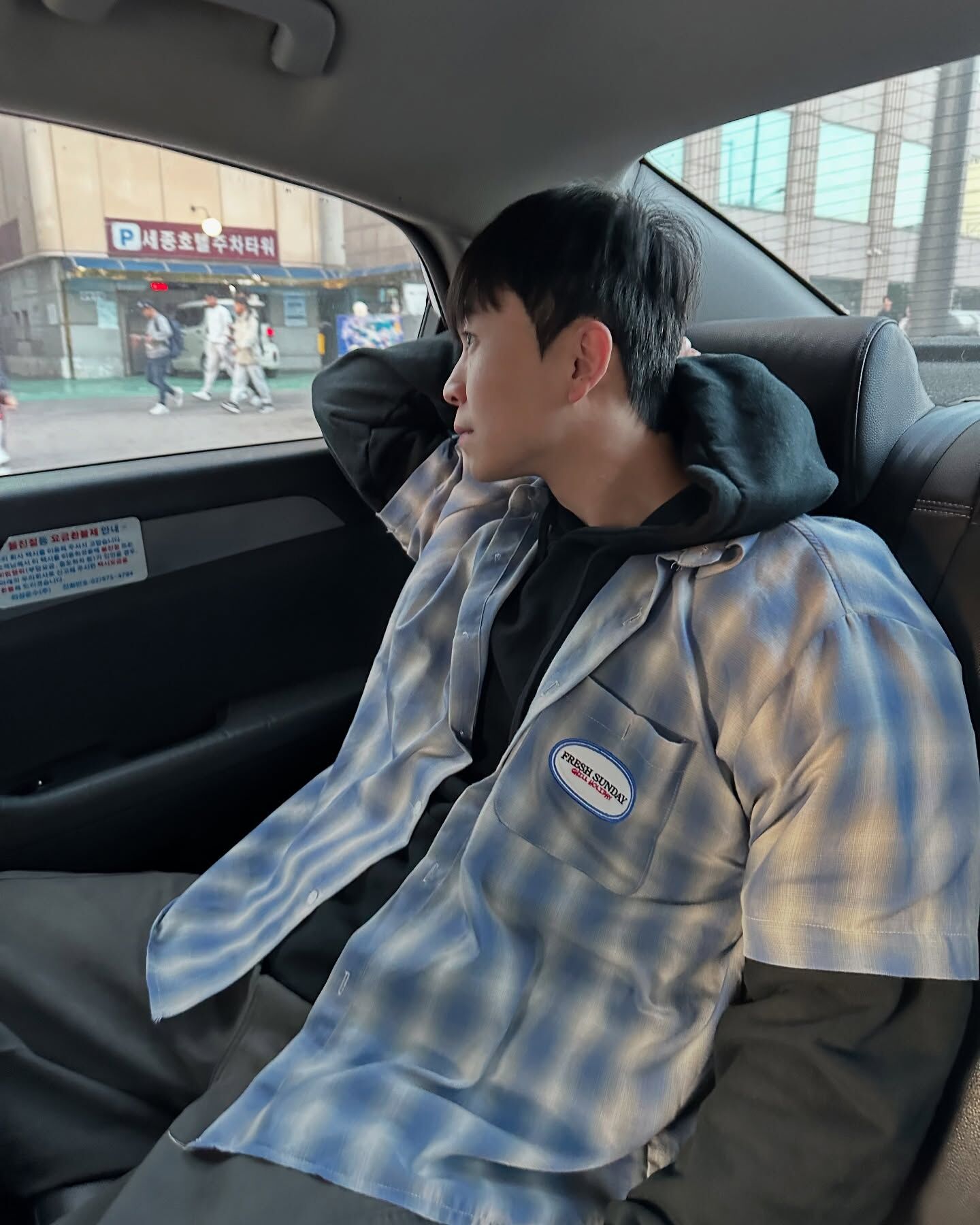 圓標格紋短袖襯衫（藍/紅)