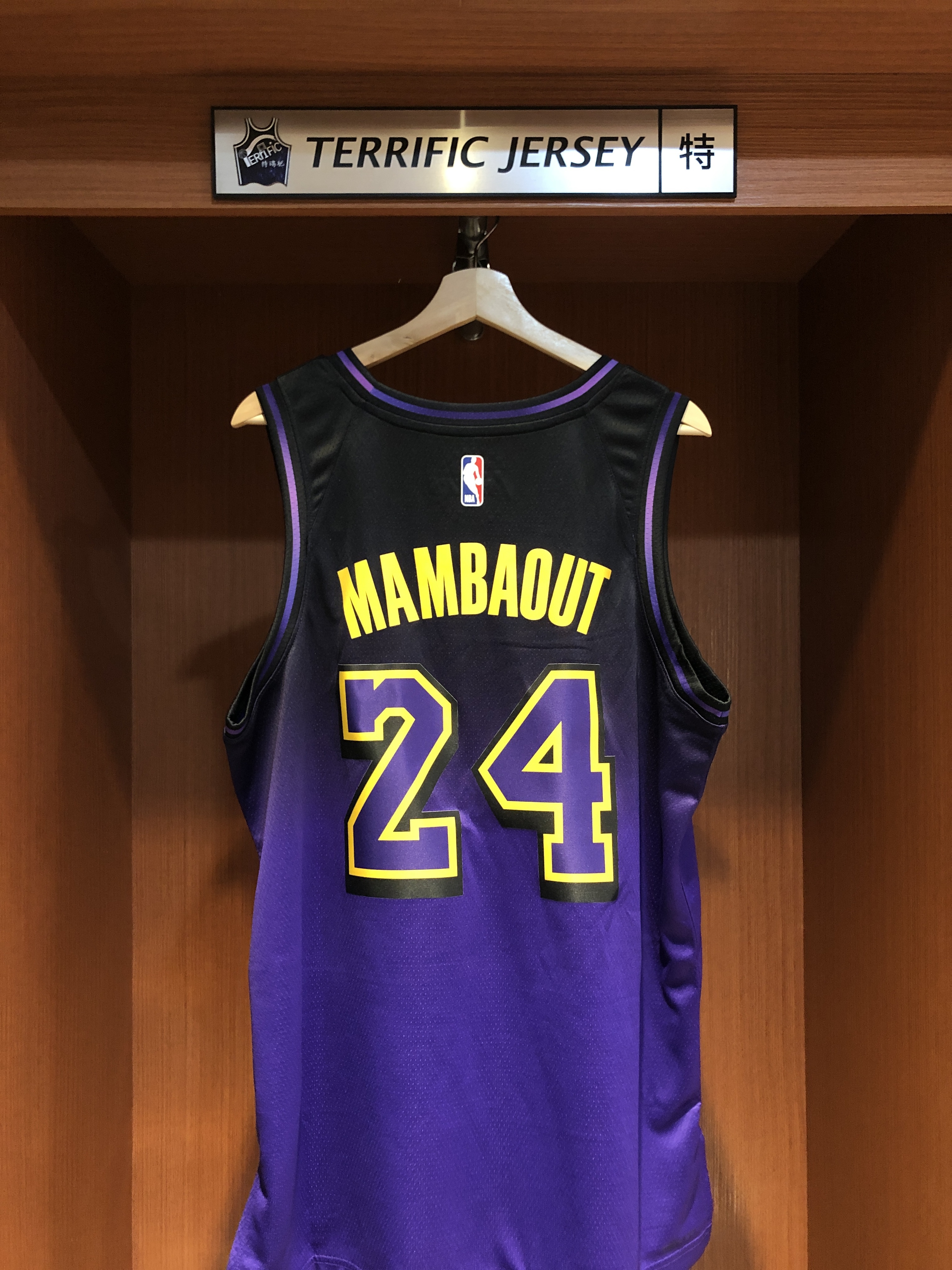 NBA球衣 Kobe Bryant Mamba Out 洛杉磯湖人城市#24 City Nike Swingman 球迷版 熱轉印 全新