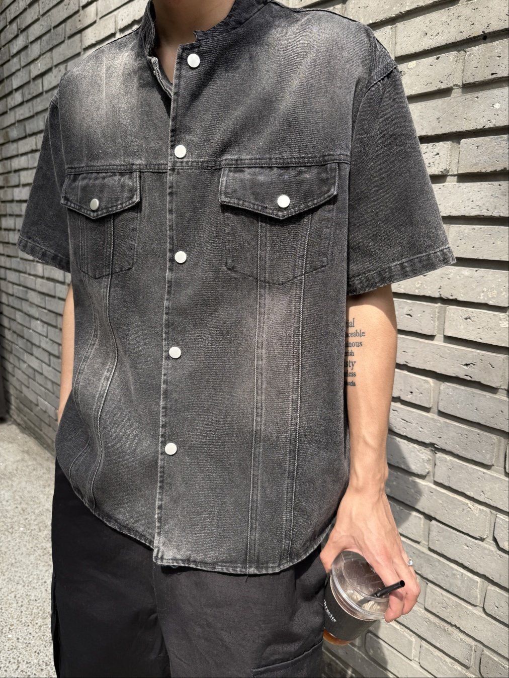 洗水企領牛仔短袖恤衫 OUR ROOM-113S