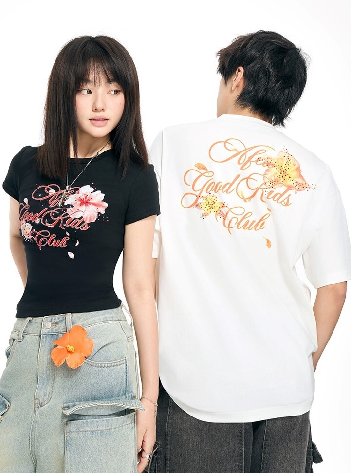 AFGK 燙鑽花卉 草寫Logo 寬鬆修身 雙版型 短袖 T A FEW GOOD KIDS