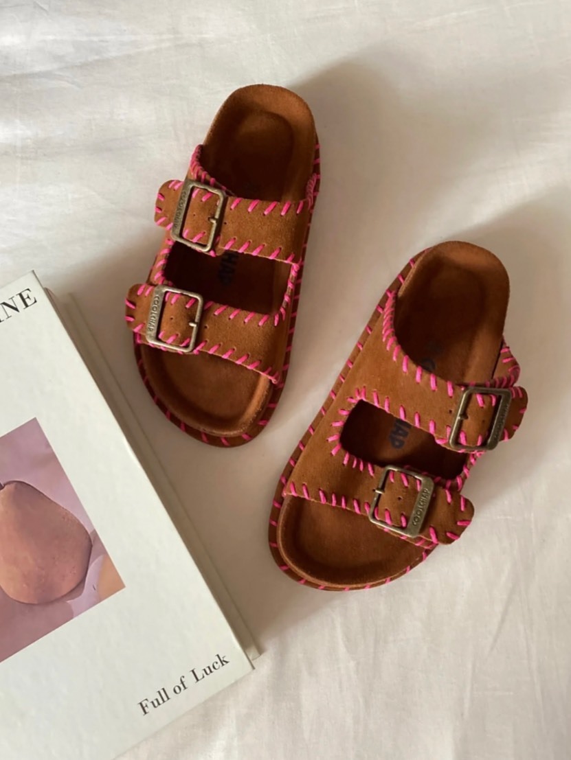 西班牙品牌🇪🇸 COOL CHAP 撞色縫線 麂皮一字拖鞋