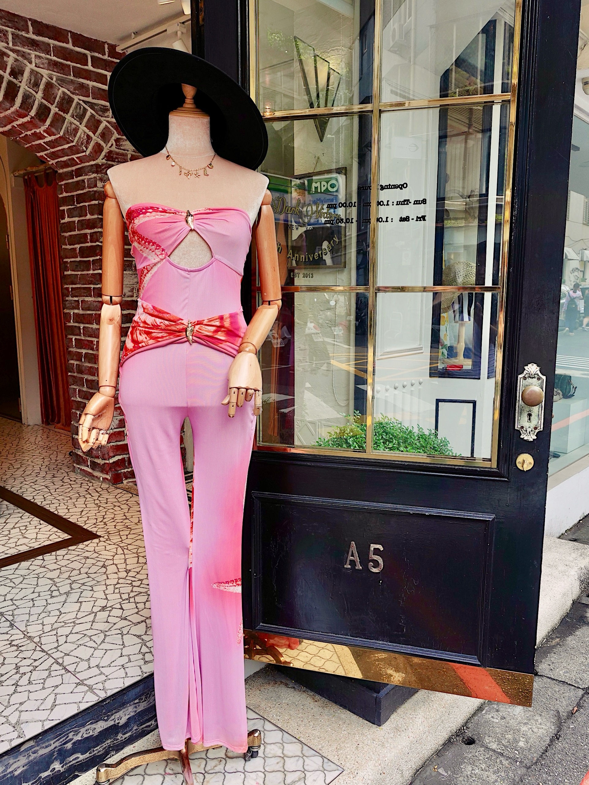 Pink Love粉紅色印花金屬貝殼飾環 Cutout連身喇叭褲Jumpsuit