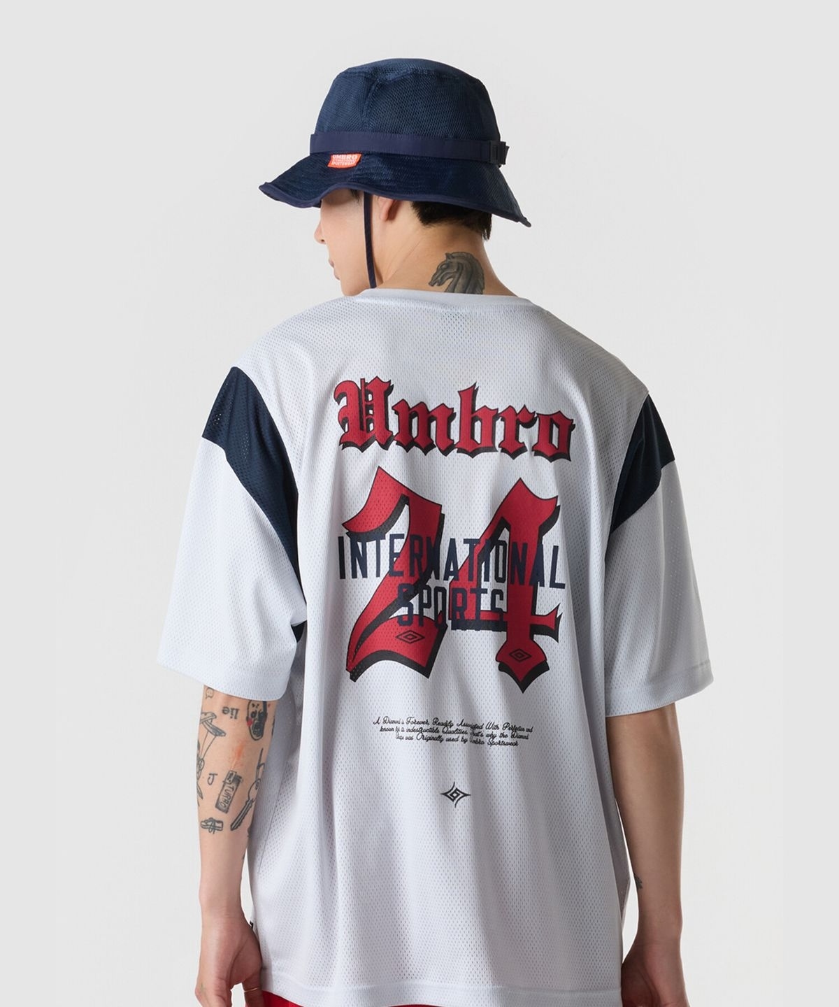 【代購】UMBRO Sporty Lettering 網眼 球衣 短袖 短T UQ321CRS72