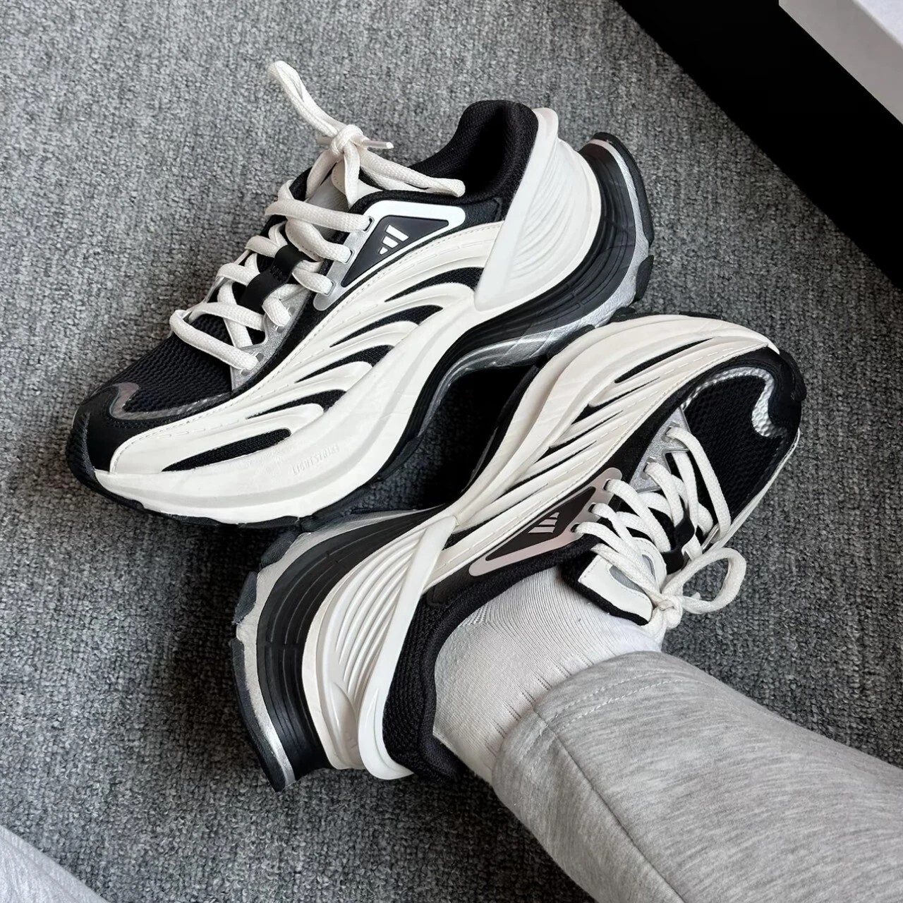 KTQ STORE ‧ Adidas XLG MTW "Black White" 黑白 IH1571