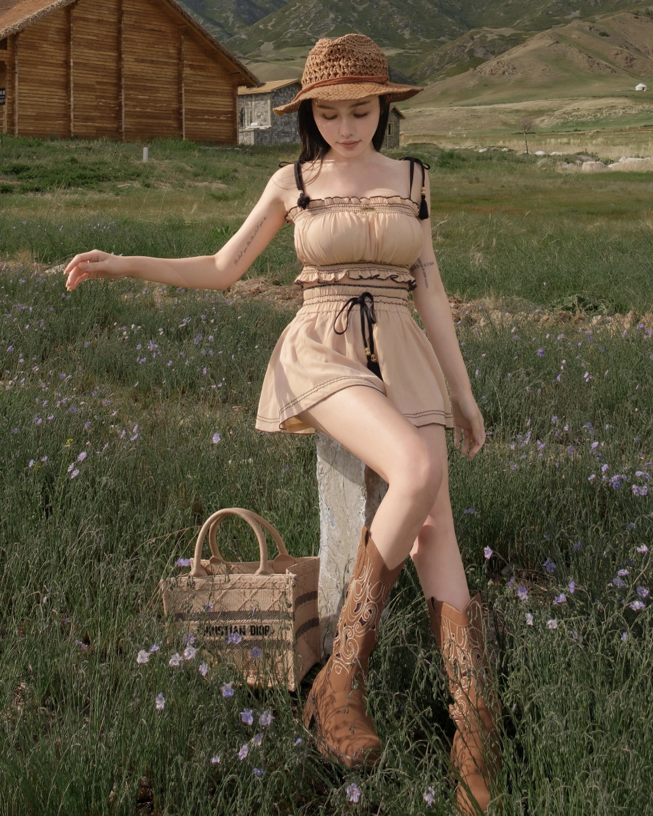 訂製-撞色流蘇荷葉平口套裝