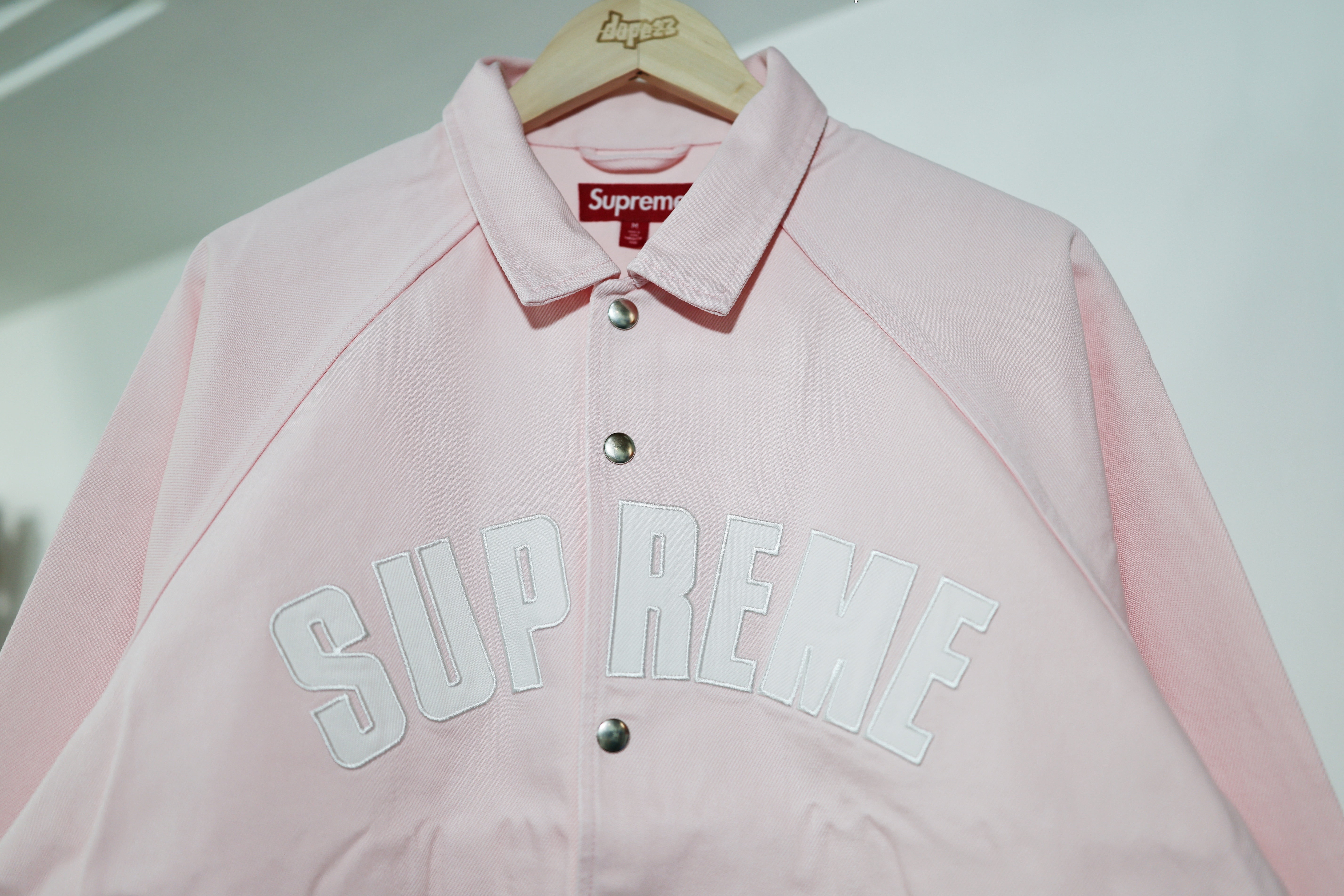 SUPREME SS25 ARC DENIM COACHES JACKET LIGHT PINK
