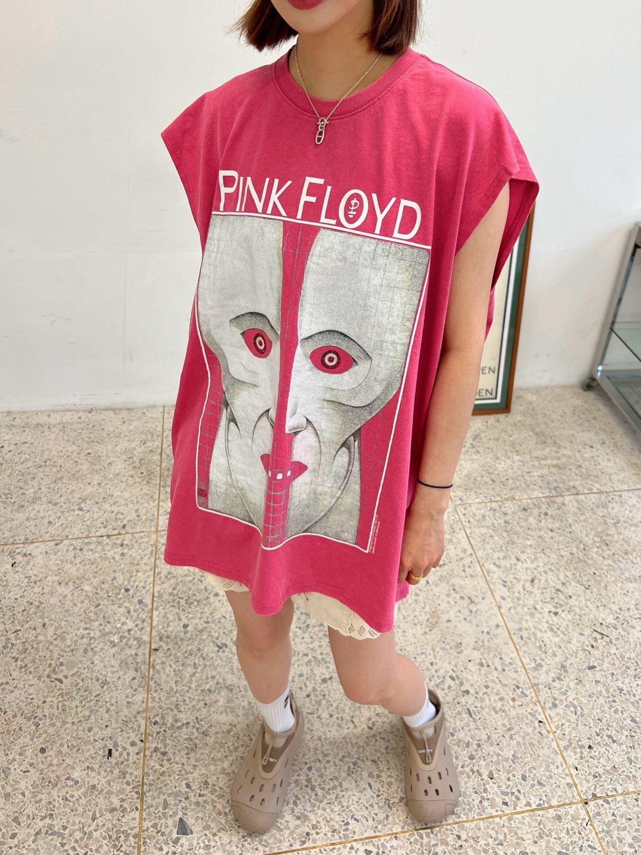 Oversize英文字圖案背心 manhattans-040V