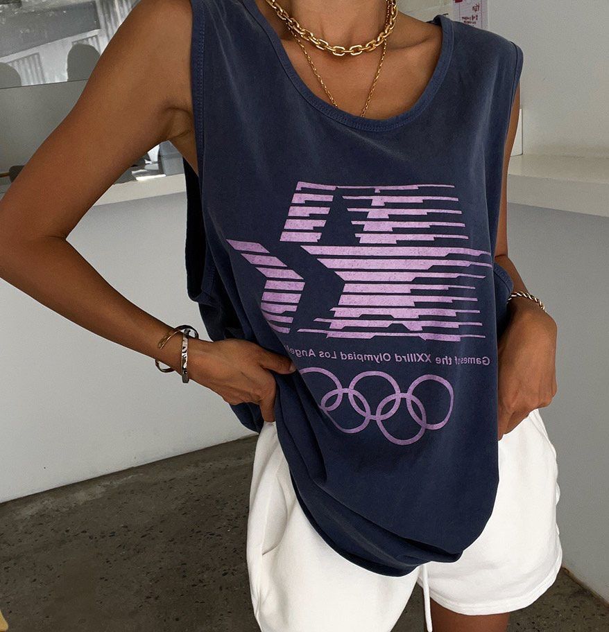 OverSize英文字圖案背心 manhattans-043V