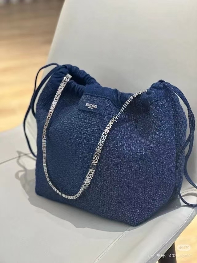 Moschino 深藍色 字母lettering shoulder tote