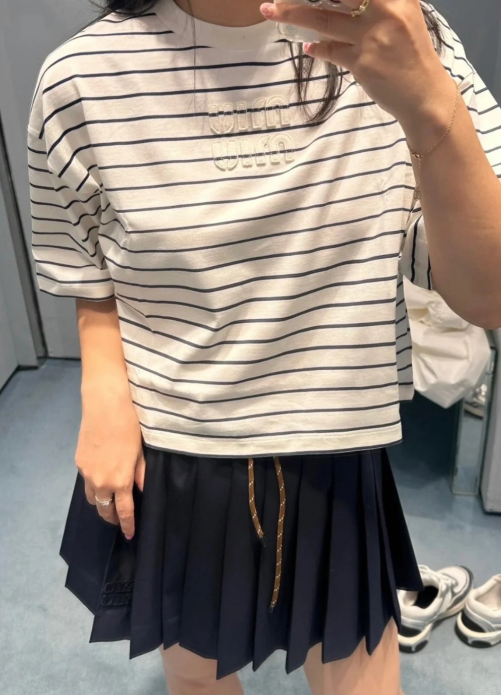 Miu Miu 白色併黑間條 字母Tee