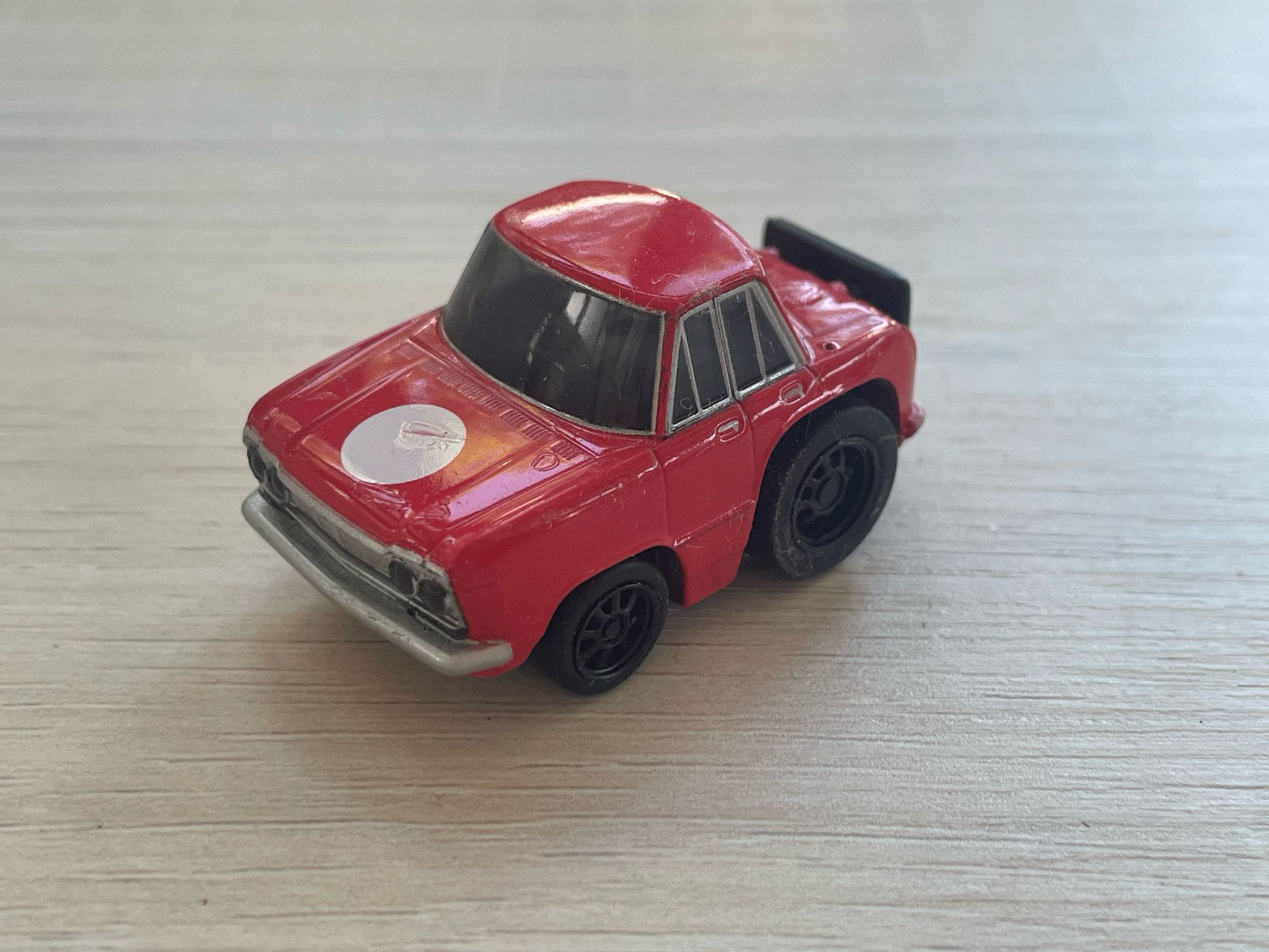 CHORO Q CHIBIKKO NISSAN SKYLINE 2000 GT-B RED