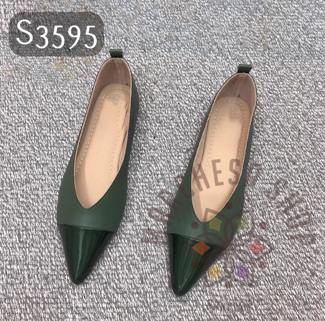 S3595 - 牛皮拼接尖頭平底鞋 (大水呎碼)