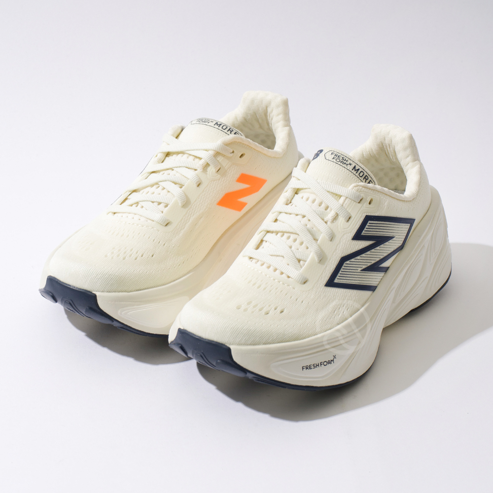New Balance Fresh Foam X More V5 女鞋 寬楦 米藍橘 厚底 緩衝 慢跑鞋 WMORCF5