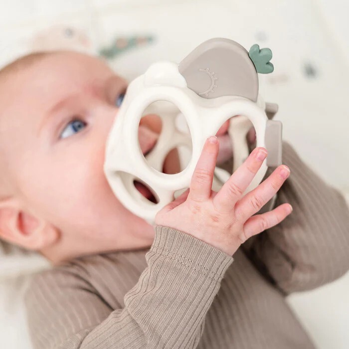 Done By Deer - 抓握牙膠玩具 Sheepy沙色