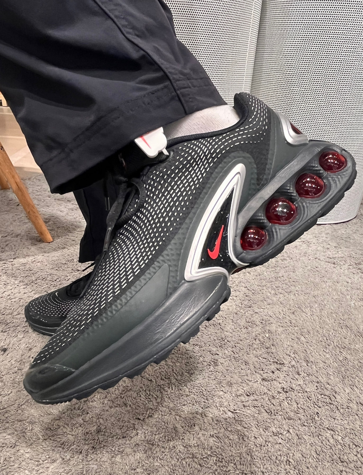 男鞋 NIKE AIR MAX DN 'Metallic Silver' 黑銀紅 復古 氣墊 低筒 運動 休閒鞋【DV3337-016】