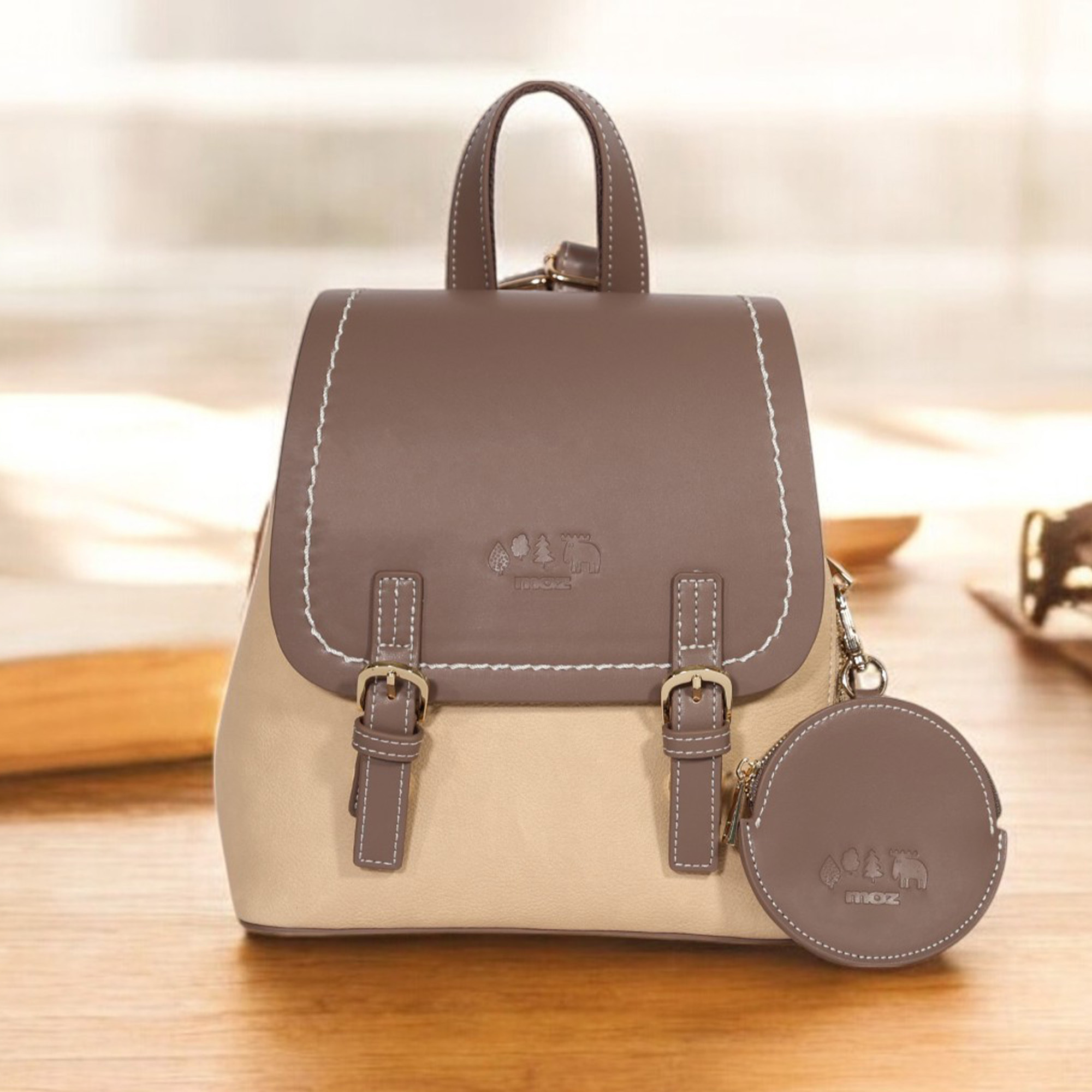 moz瑞典 駝鹿拚色復古風 可調包型💦防潑水後背包(燕麥色)(附零錢包)