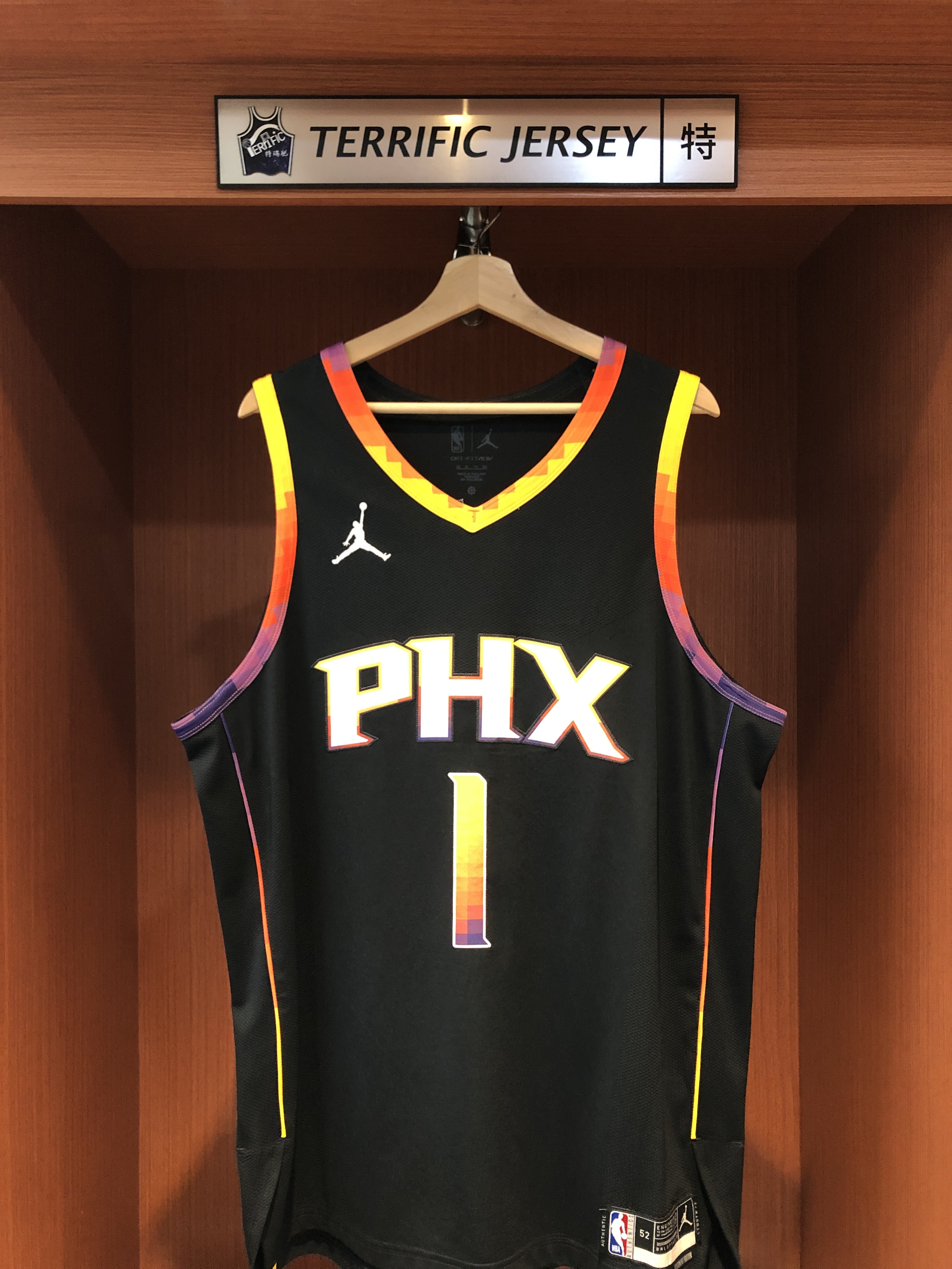 NBA球衣 Devin Booker 鳳凰城太陽黑 Statement  Jordan Authentic 球員版 電繡 全新