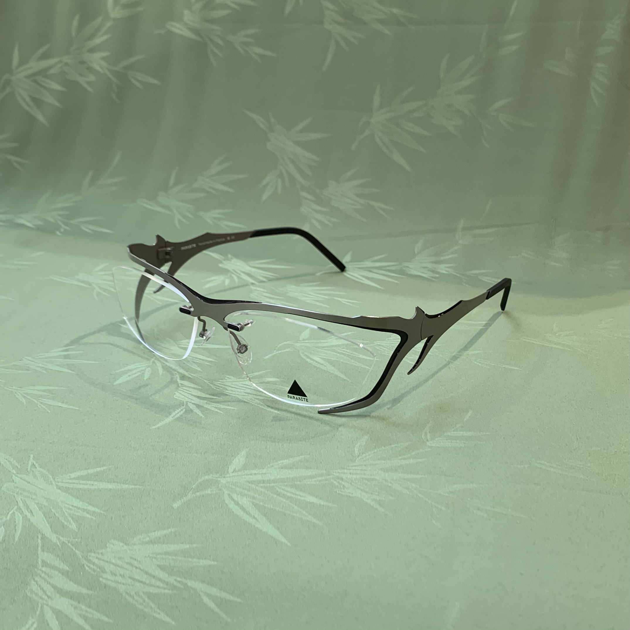 PARASITE CHROMA 1 C58