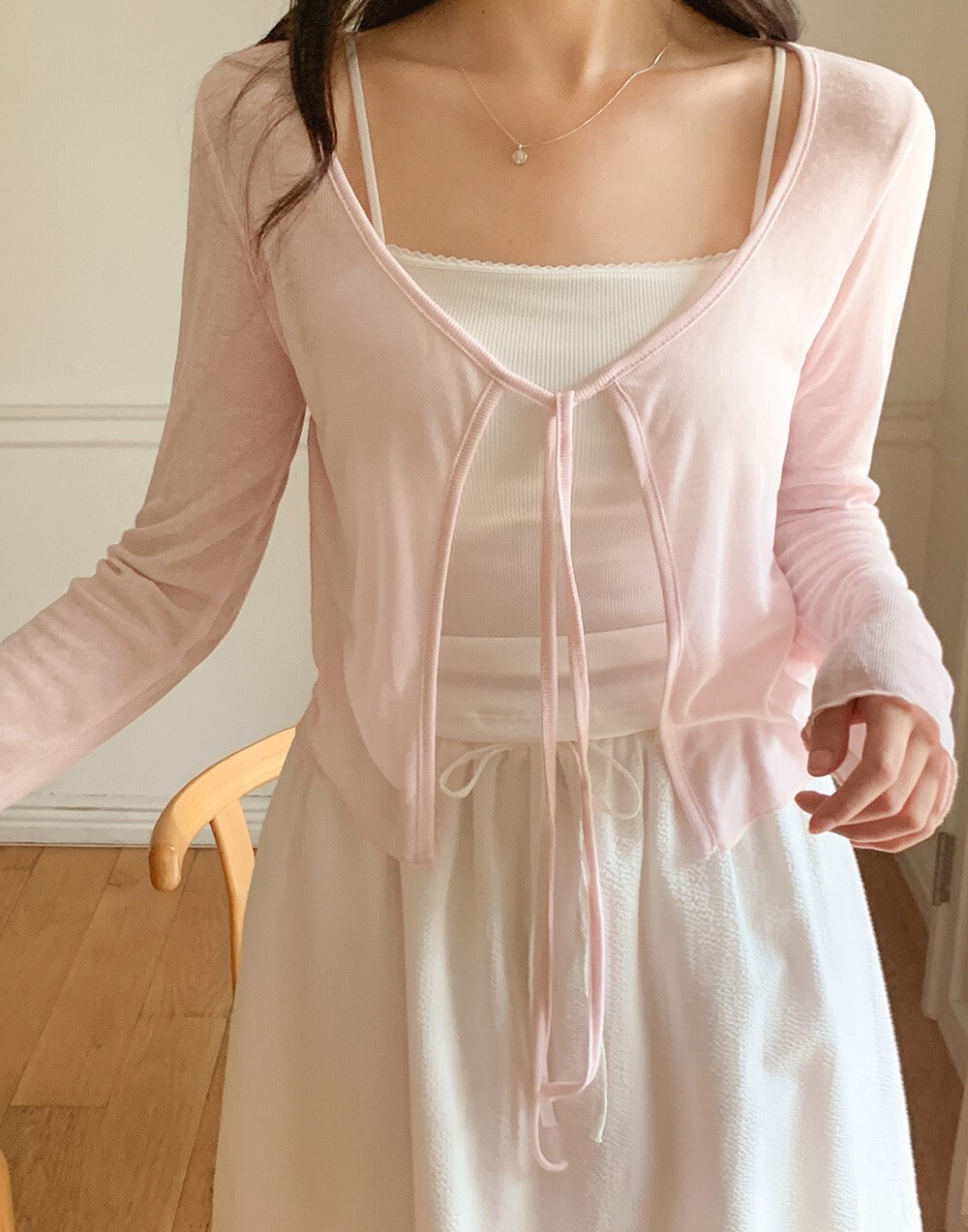 韓國grace muse授權 輕盈蝴蝶結綁帶木耳邊透感小罩衫