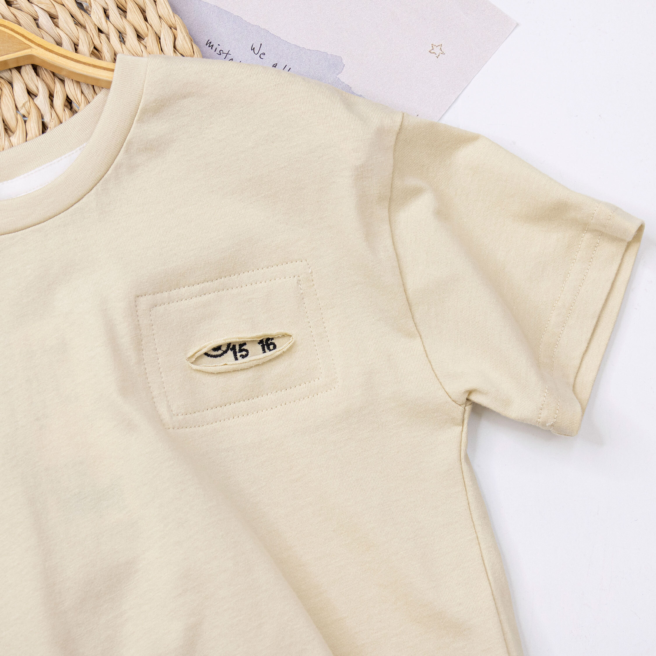 【H50751】數字躲貓貓設計上衣