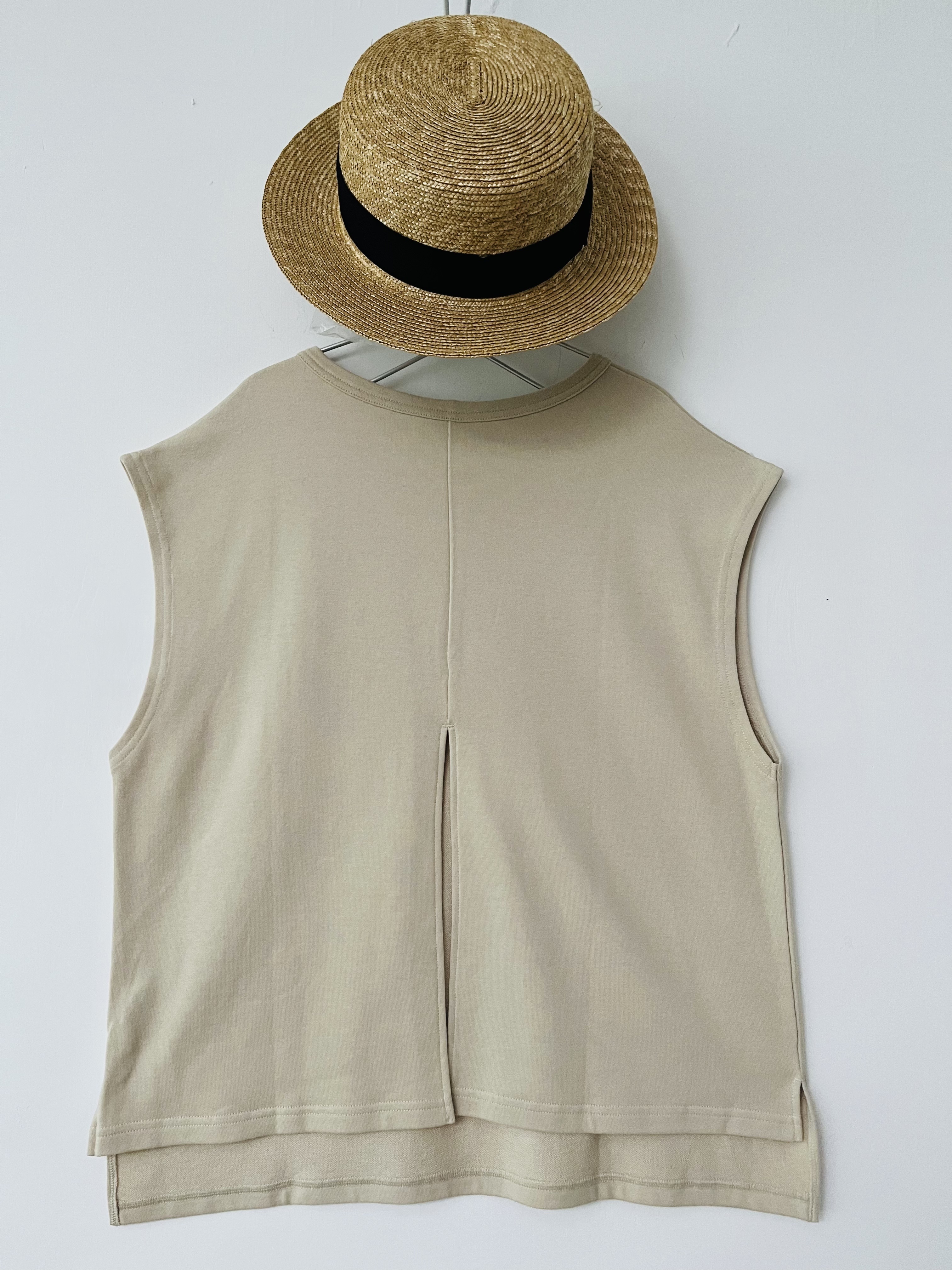 日本製淺褐色背心