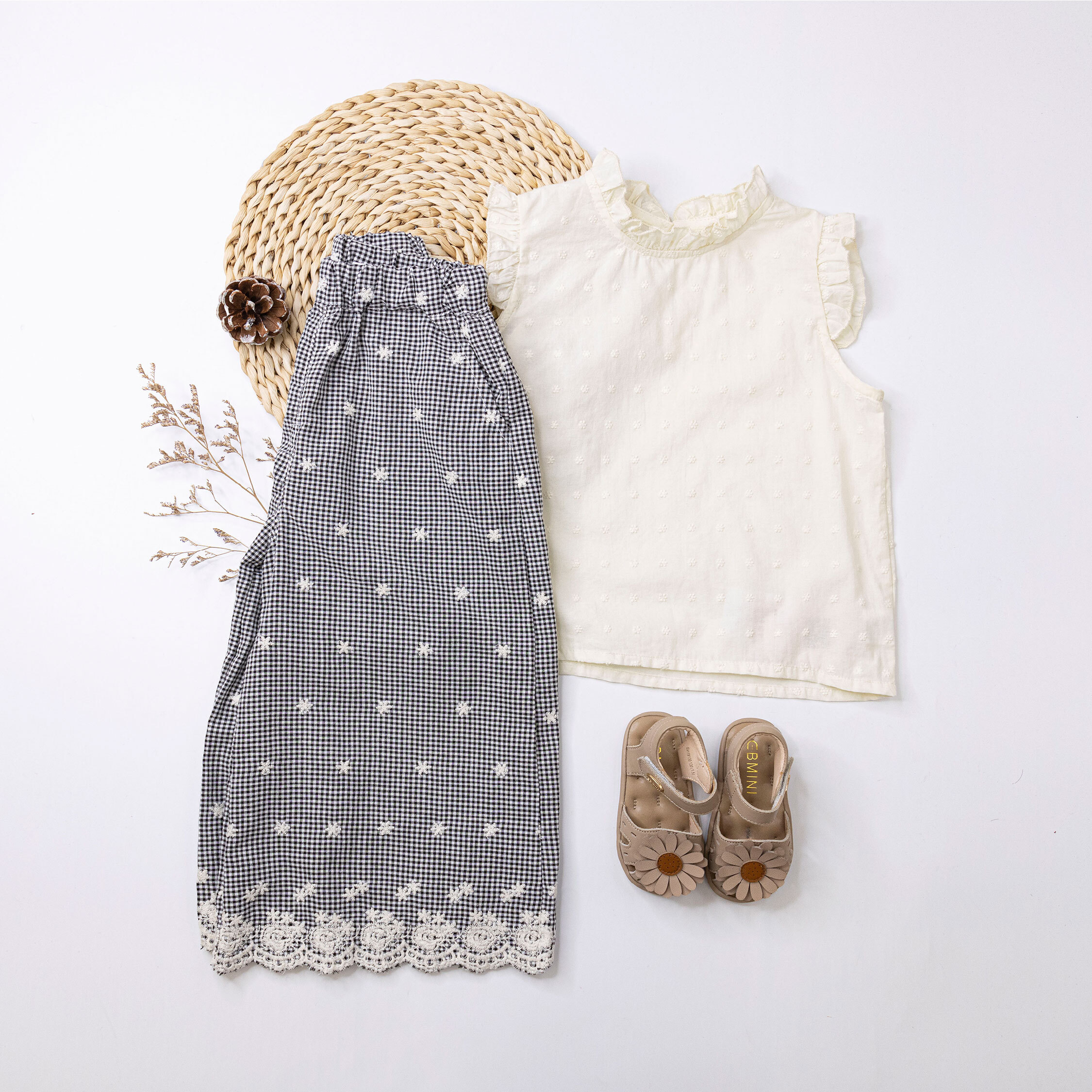 【H50590】滿版花卉刺繡格紋褲套裝