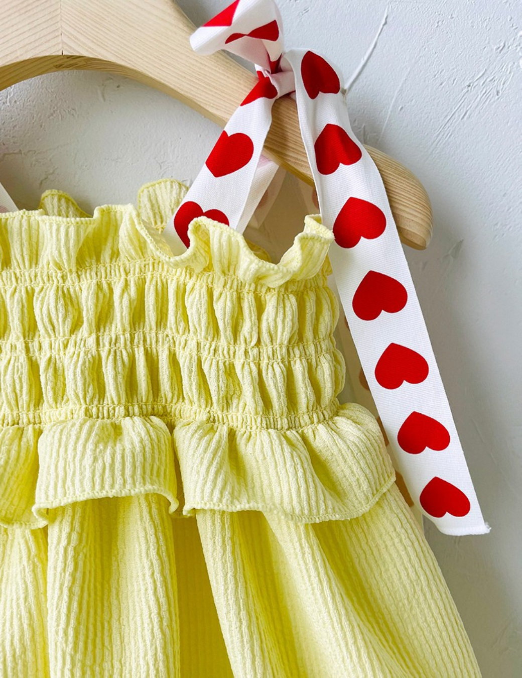 愛心粗綁帶澎澎洋裝