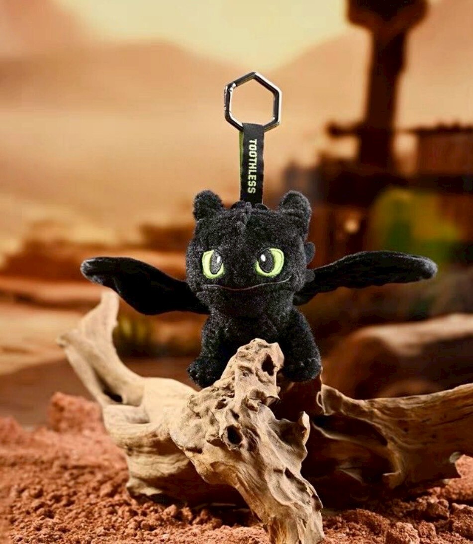 POTDEMIEL X Universal Studios How to Train Your Dragon Night Fury Toothless Charm/Plush Doll Toothless