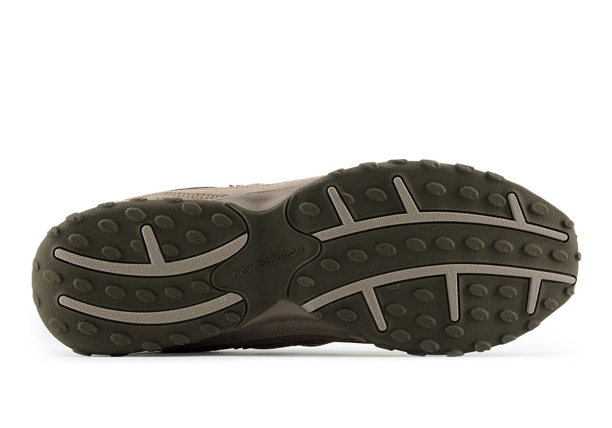 New Balance 204L