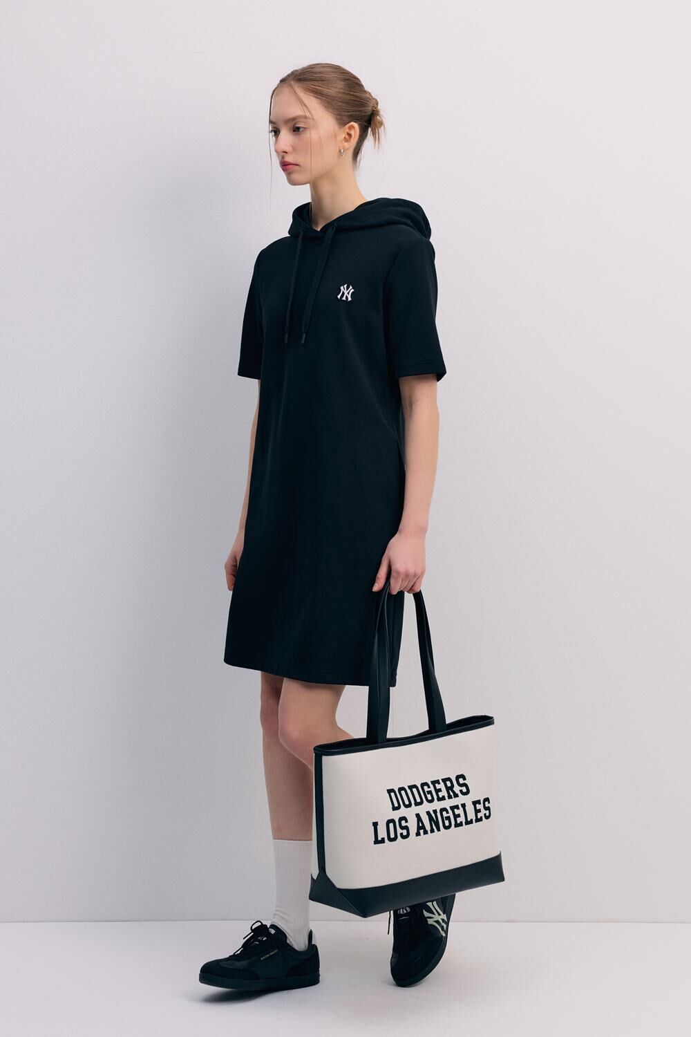 【直播】MLB LL062551 小Logo連帽連身裙