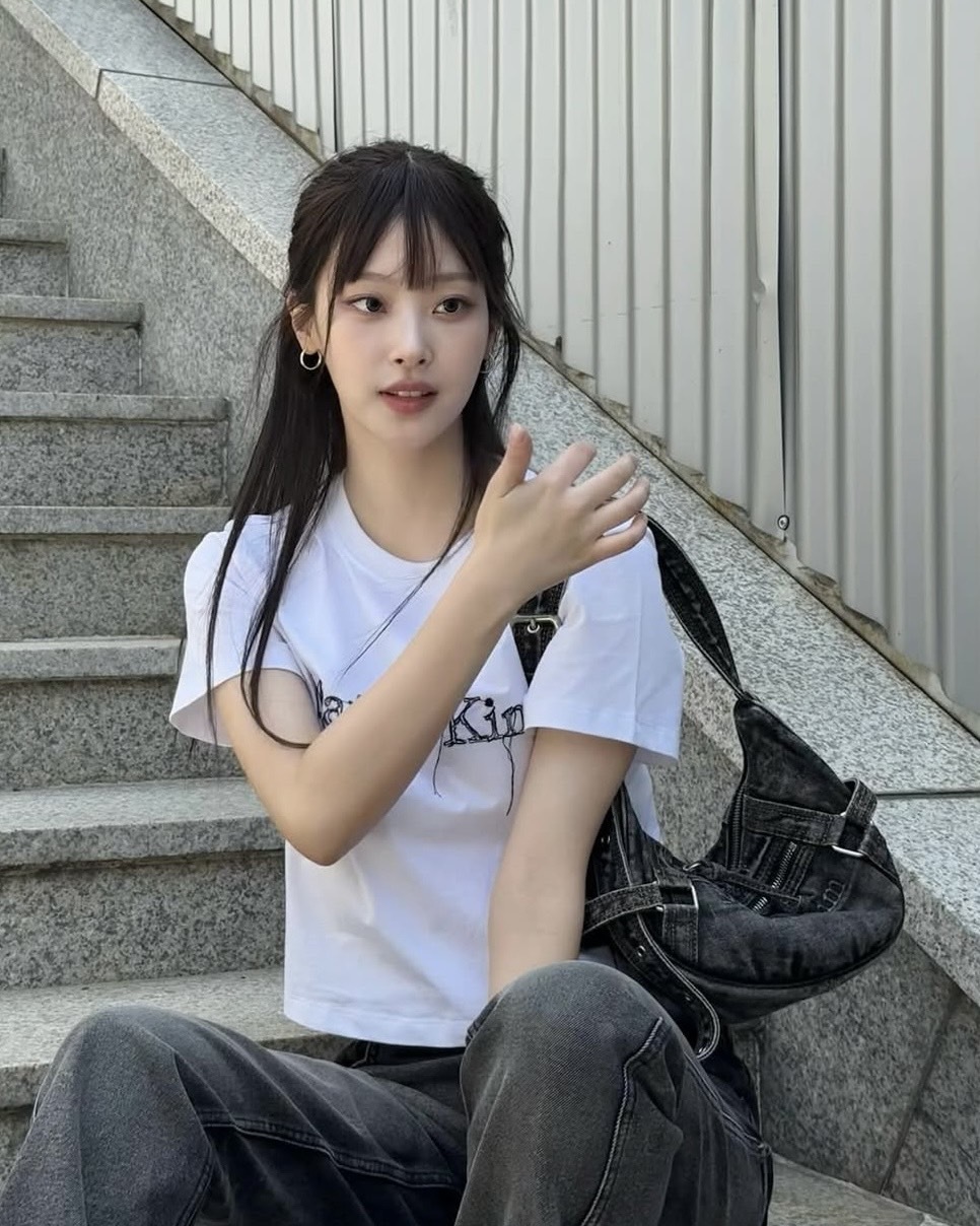 <明星同款>MATIN KIM 水洗 單寧 半月包 復古 水洗黑 牛仔藍