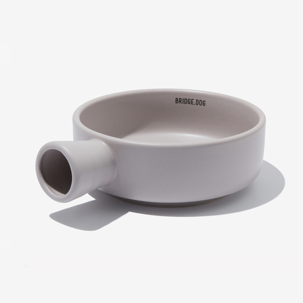 BRIDGE. DOG BASIC 霧面平底鍋造型盤 (灰)