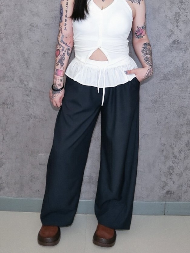 西裝寬褲拼接小花邊