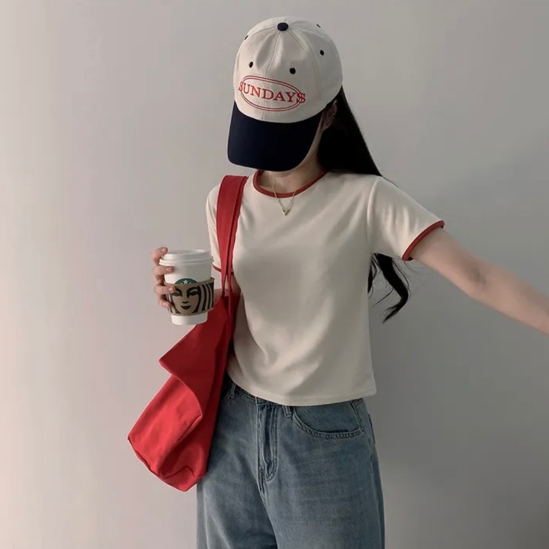 【優惠預訂】韓國拼色TEE（4色）