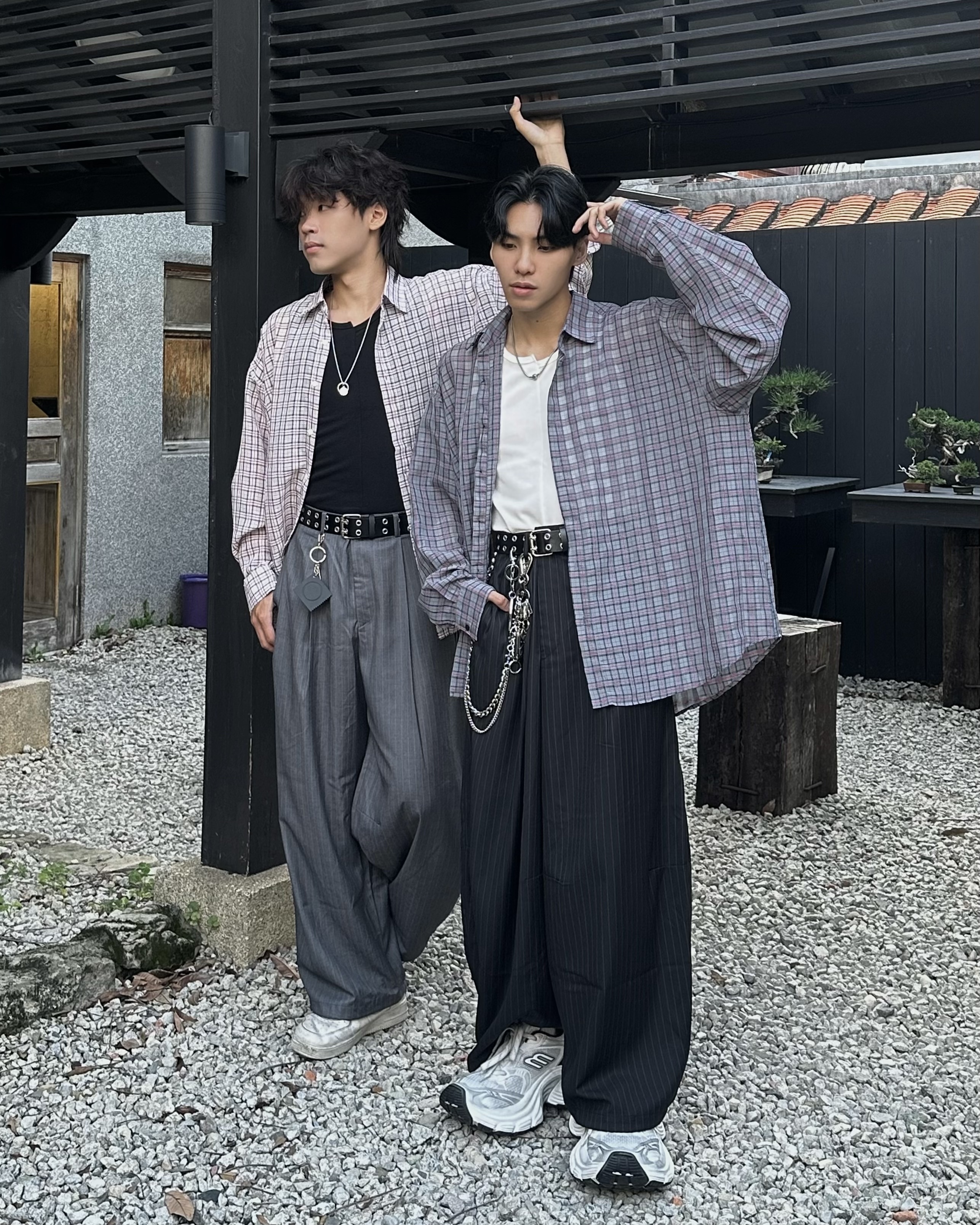 𝐇·𝐓·𝐒 韓國 微醺浪漫 復古格紋 撞色 線條 夏日外搭 寬鬆 長袖 襯衫