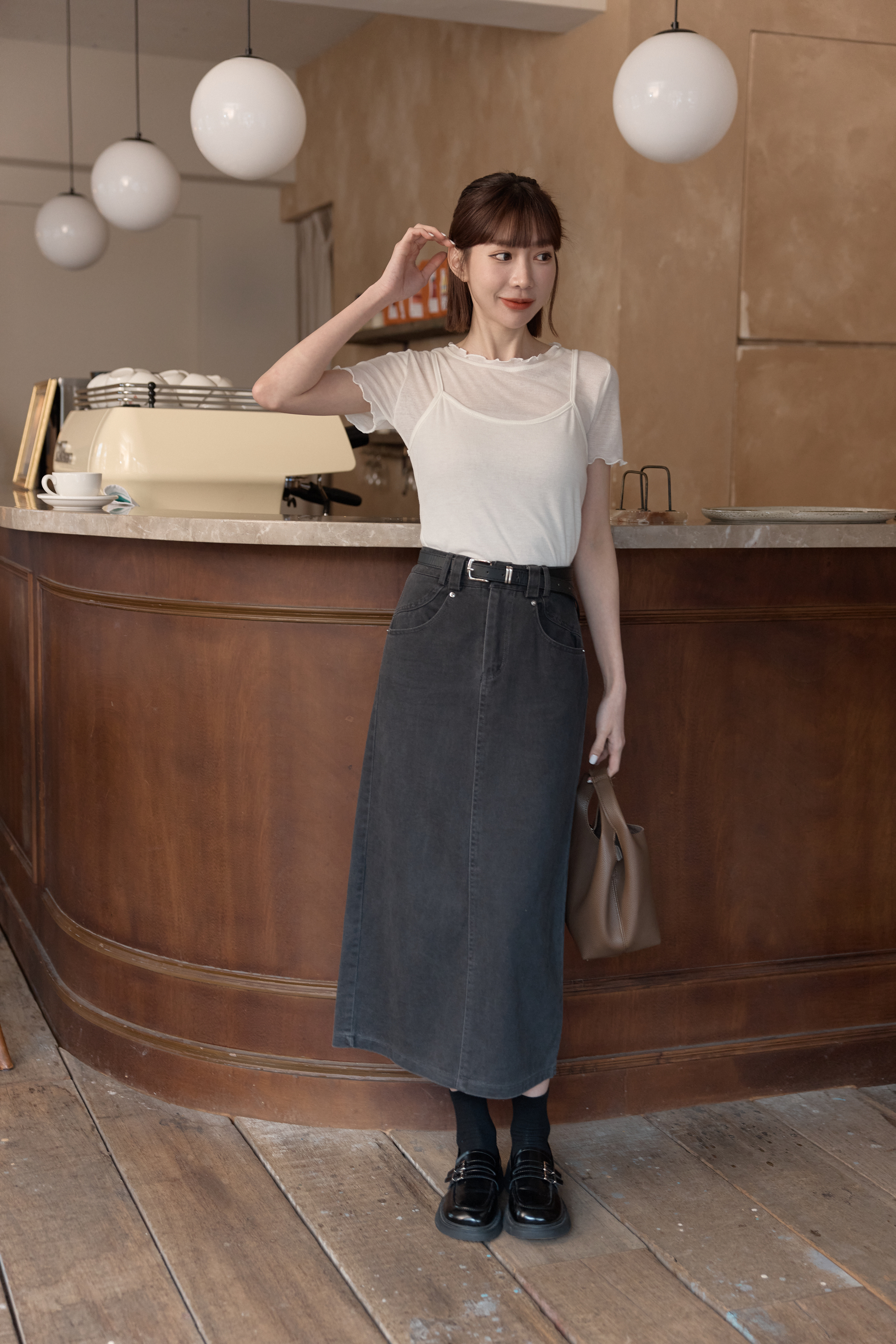 微透膚溫柔捲邊背心套裝