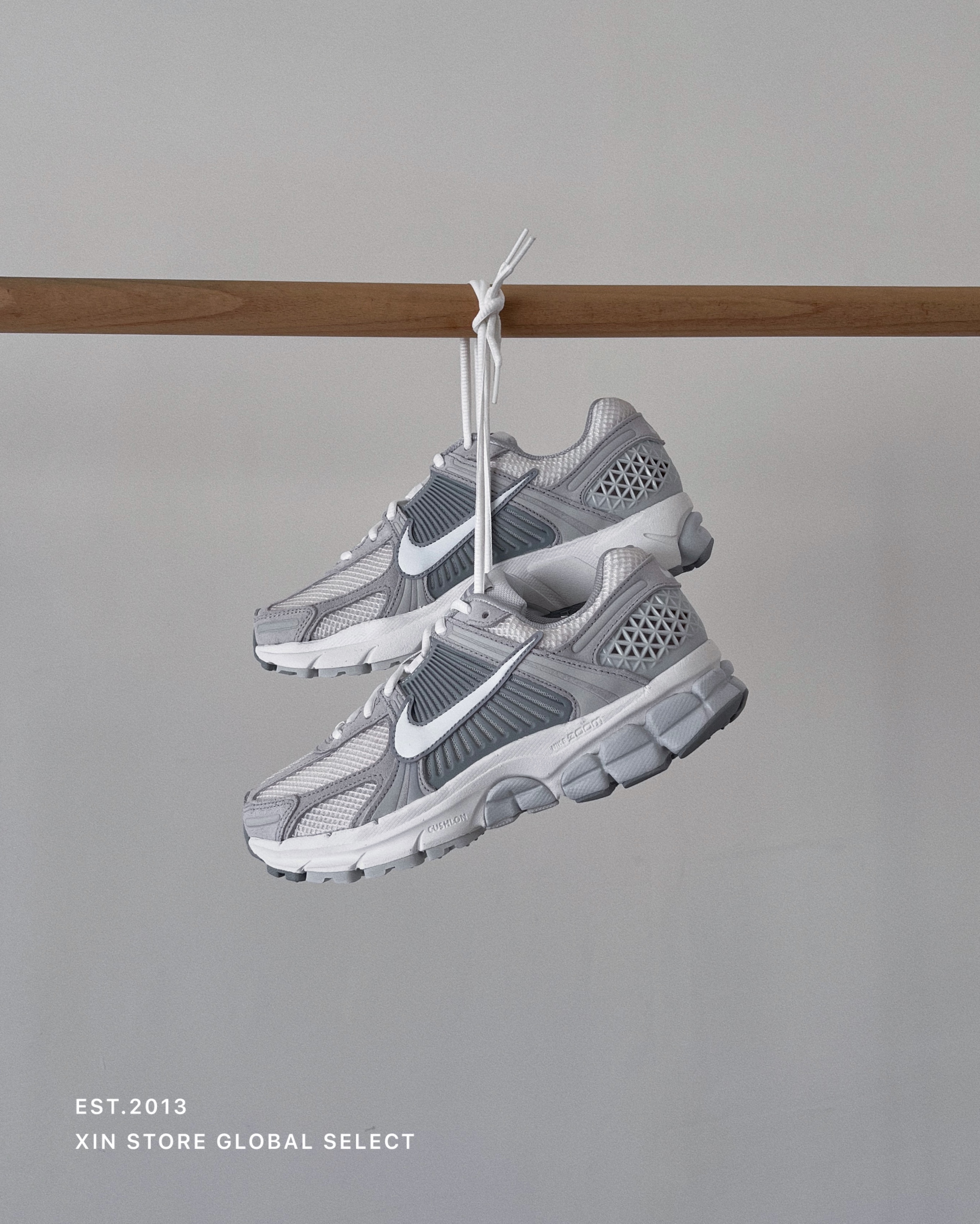 <現貨!!>Nike Zoom Vomero 5 復古 淺灰 灰白 運動鞋