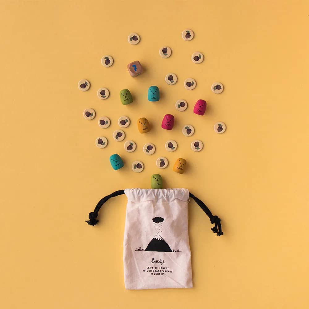 Londji收集果實戰策遊戲，遊戲以栗子牌及松鼠棋進行，生動有趣