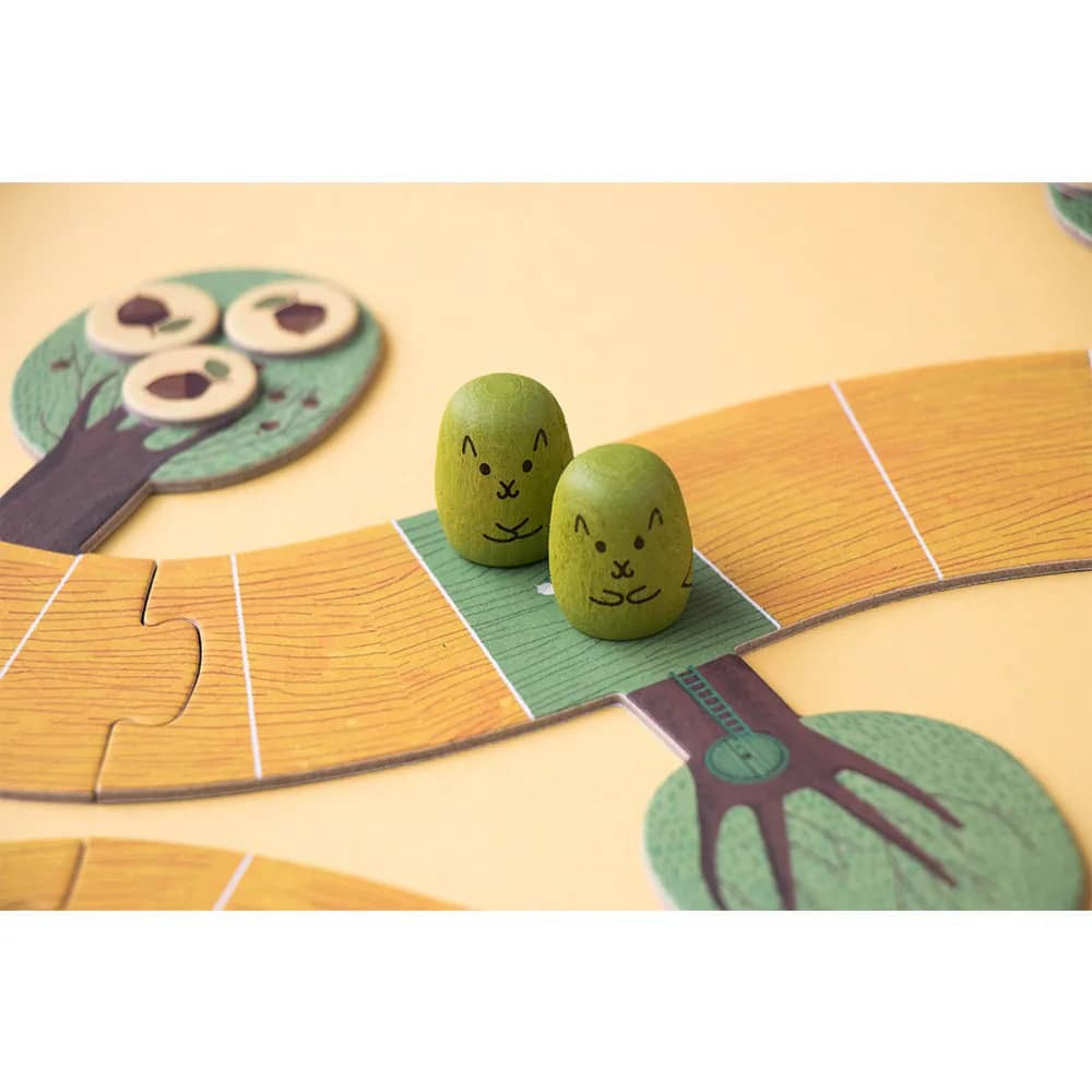 Londji收集果實戰策遊戲，遊戲以松鼠棋進行，插畫家Canseixantag設計，精緻有趣