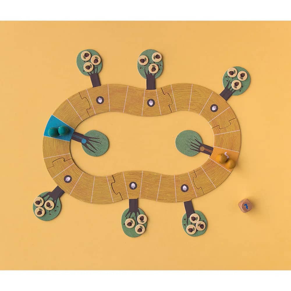 Londji收集果實戰策遊戲，遊戲以拼圖式地圖、依照骰子指示進行