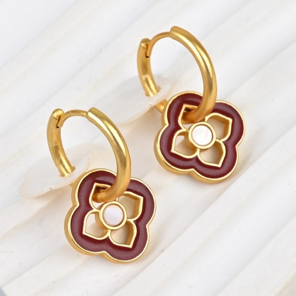 耳環 飾品 女生耳環 禮物 法式耳環 四葉草 幸運草 貝殼耳環 高級感 復古耳環 百搭 耳飾 花耳環 氣質耳環 460
