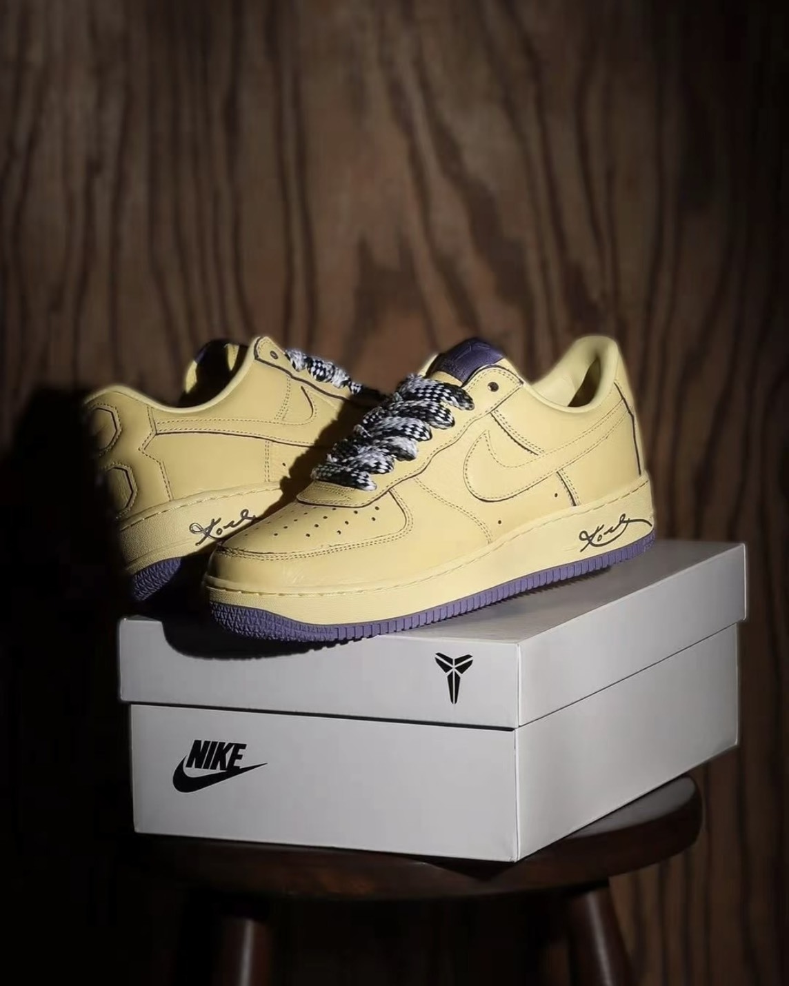 Kobe Bryant x Air Force 1 Soft Yellow 黃紫 湖人 HV9408-700