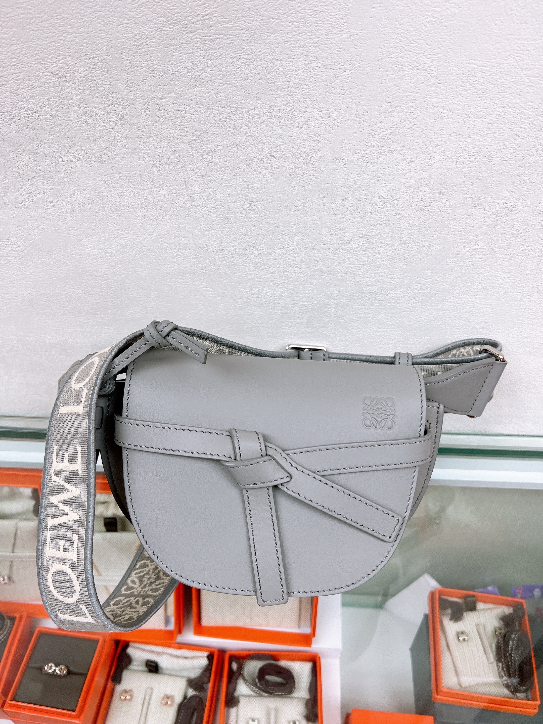 Loewe gate dual mini grey