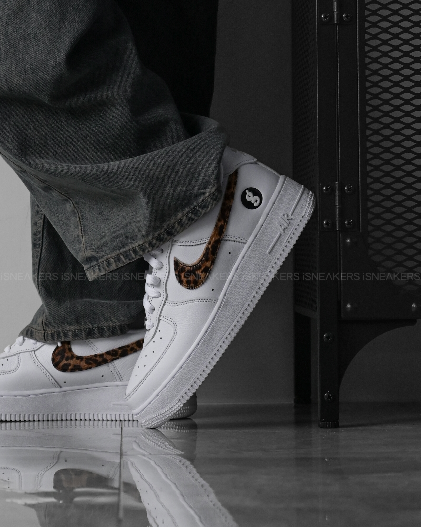 iSNEAKERS｜Supreme x GOODENOUGH x Nike Air Force 1 Low SP "White Cheetah Print" 豹紋 IM3483-100