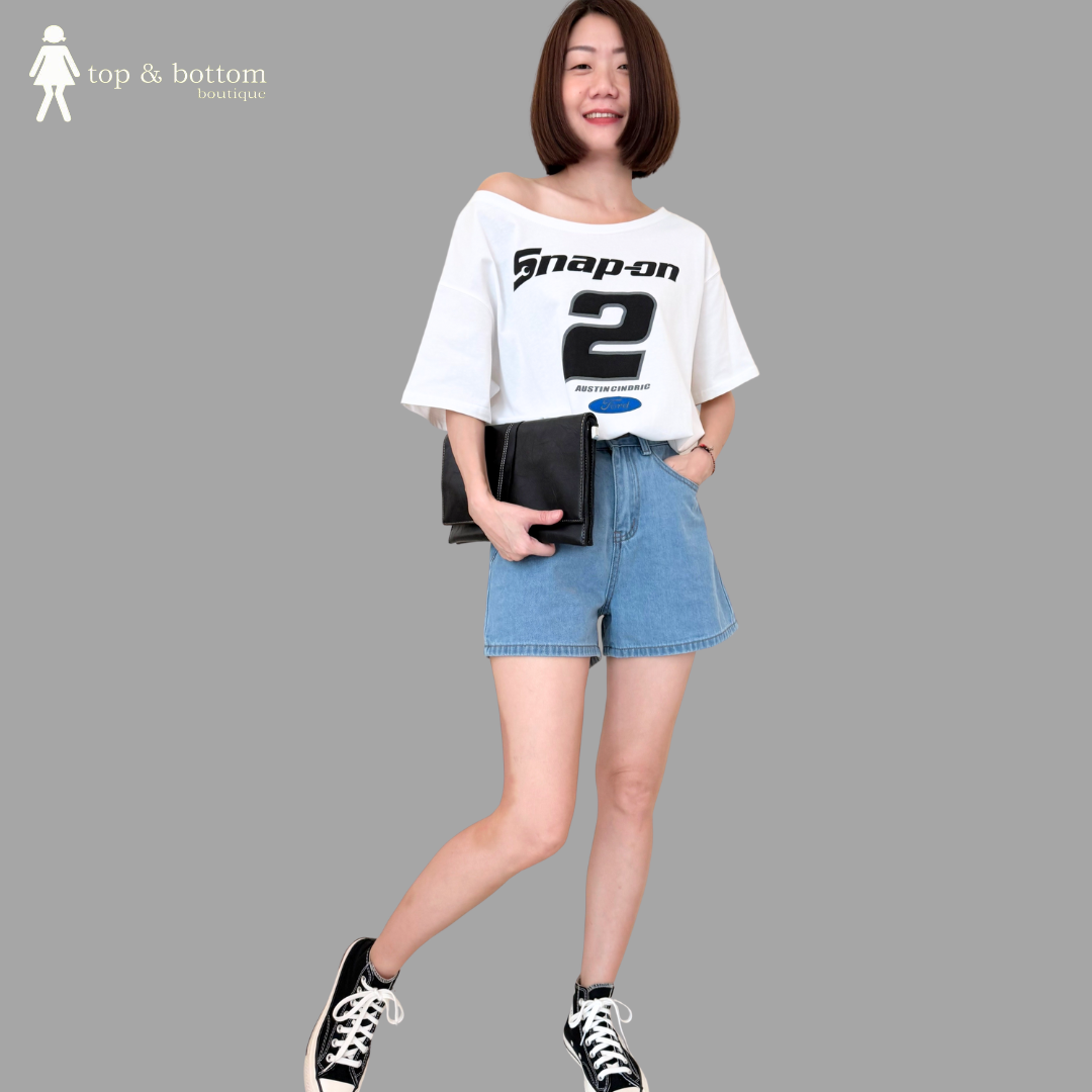 DENIM SHORTS WITH LEATHER POUCH