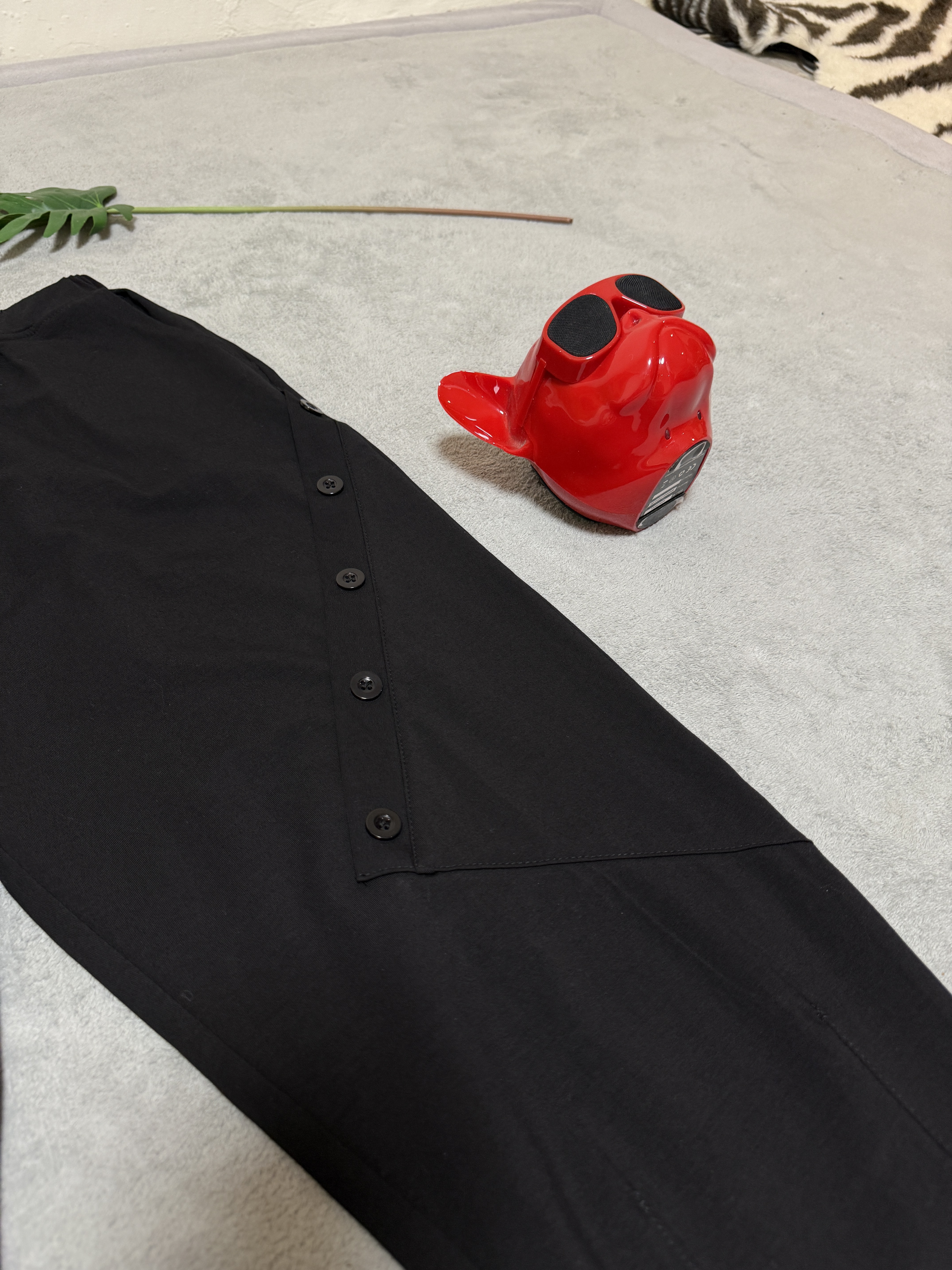 [30~52]腰 - 彈力棉七分褲 - 右腿側排釦拼接設計[25023] - 亮亮大尺碼