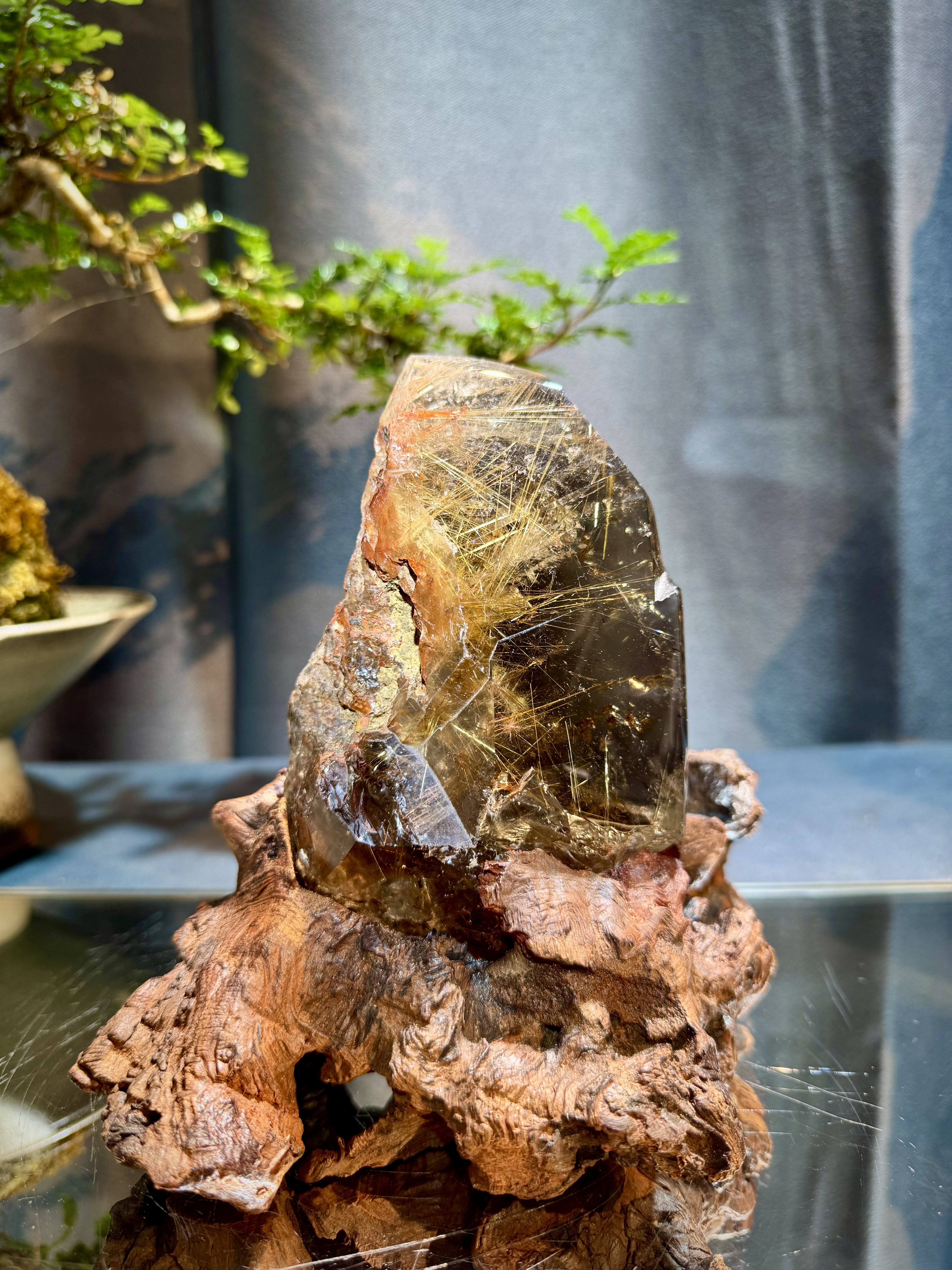 金髮晶隨型原石擺件 5801