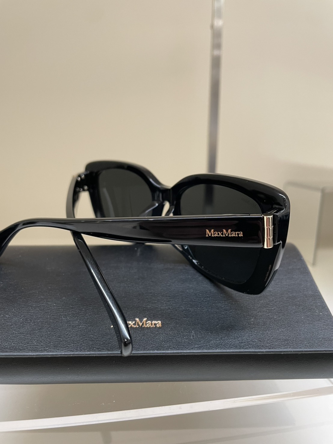 FH64 MAXMARA MM0158K 黑色方型墨鏡