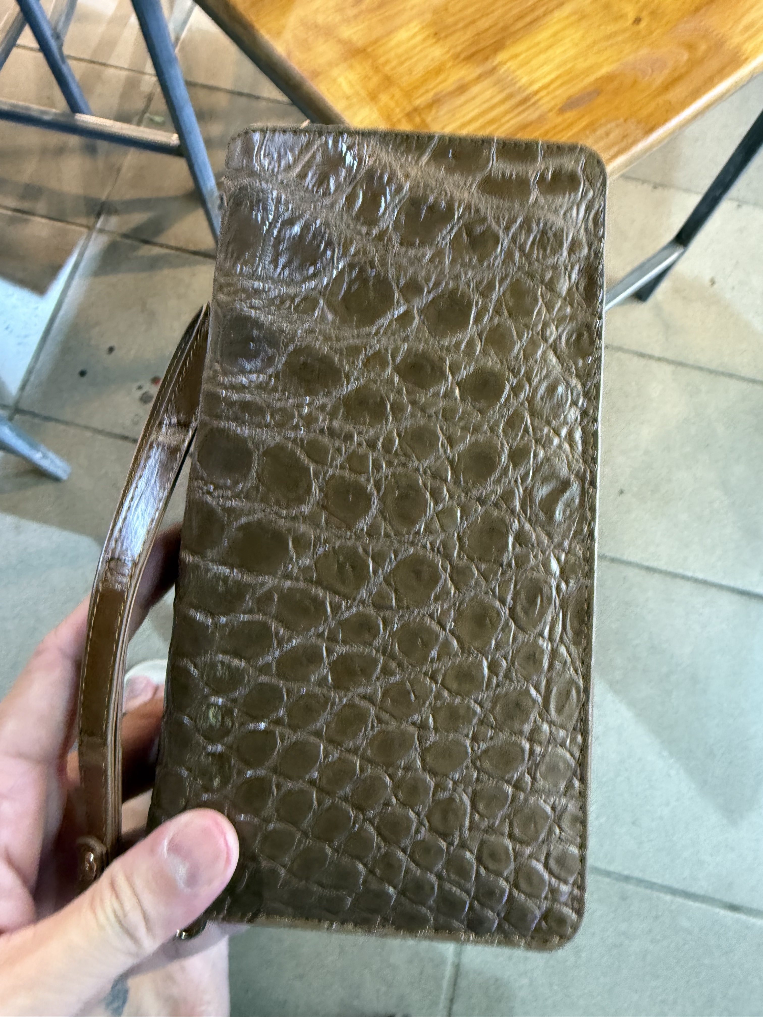 泰國 鱷魚皮長銀包 (T6 T776)